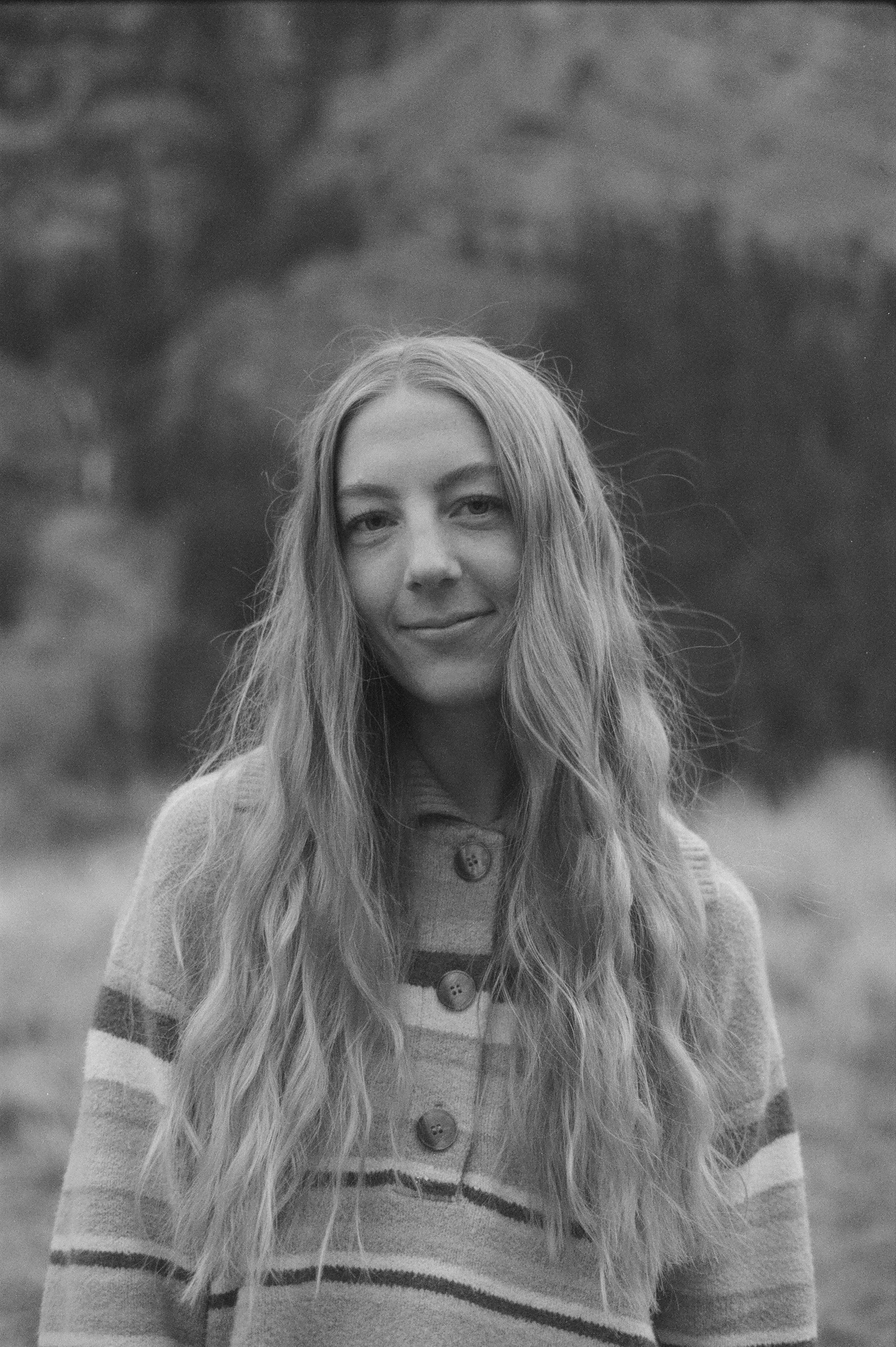 Lizah, doula-trained birth photographer and yoga instructor based in Utah